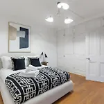 Luxurious Hideaway Retreat - La Reserve Knightsbrige